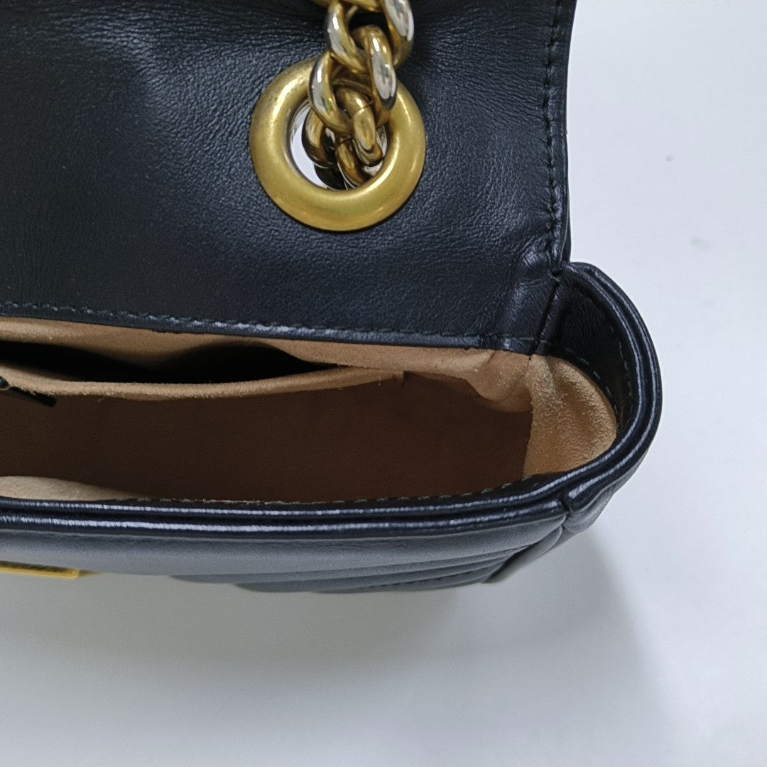 GG Marmont Small Quilted Calfskin Black