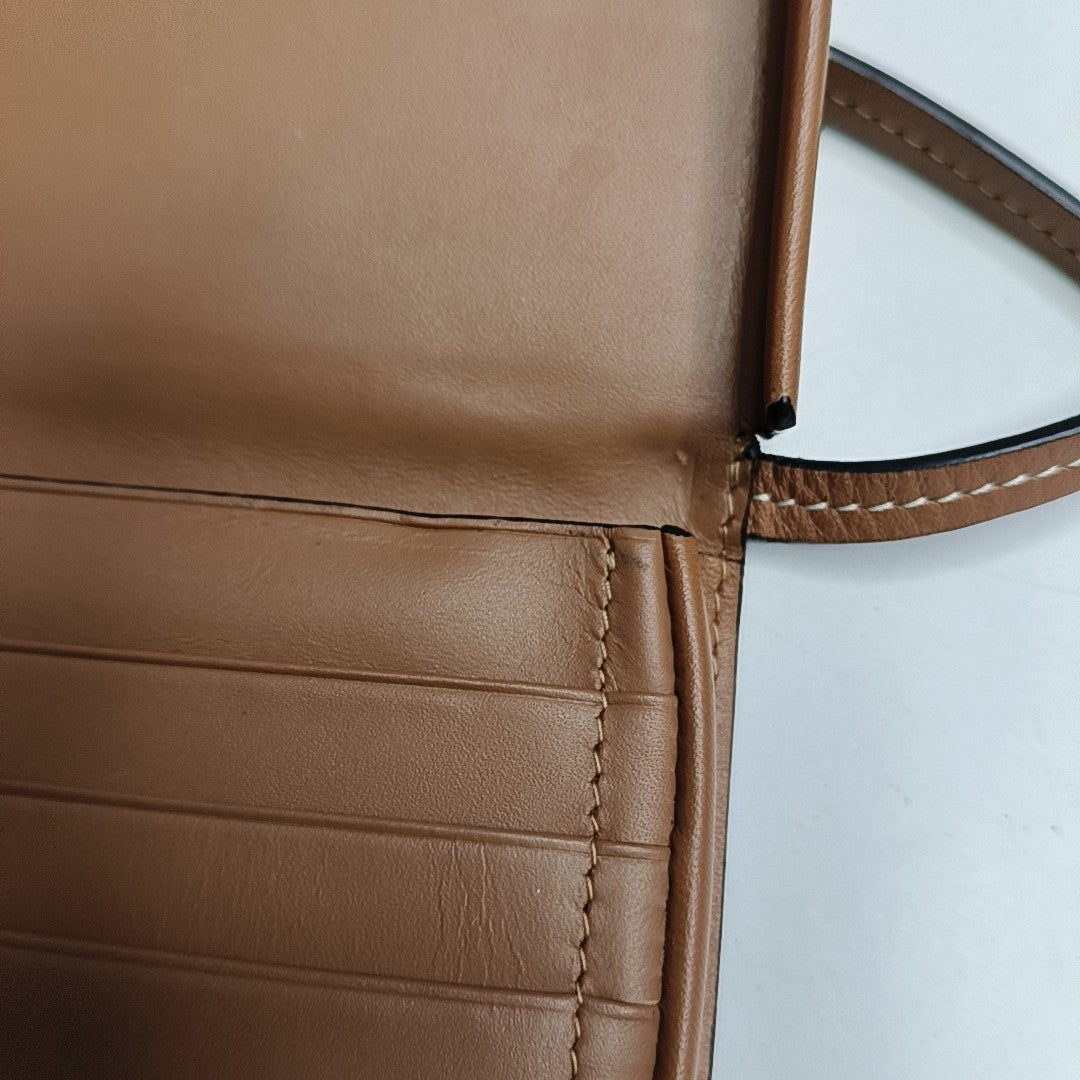 Heel Small Calfskin Brown