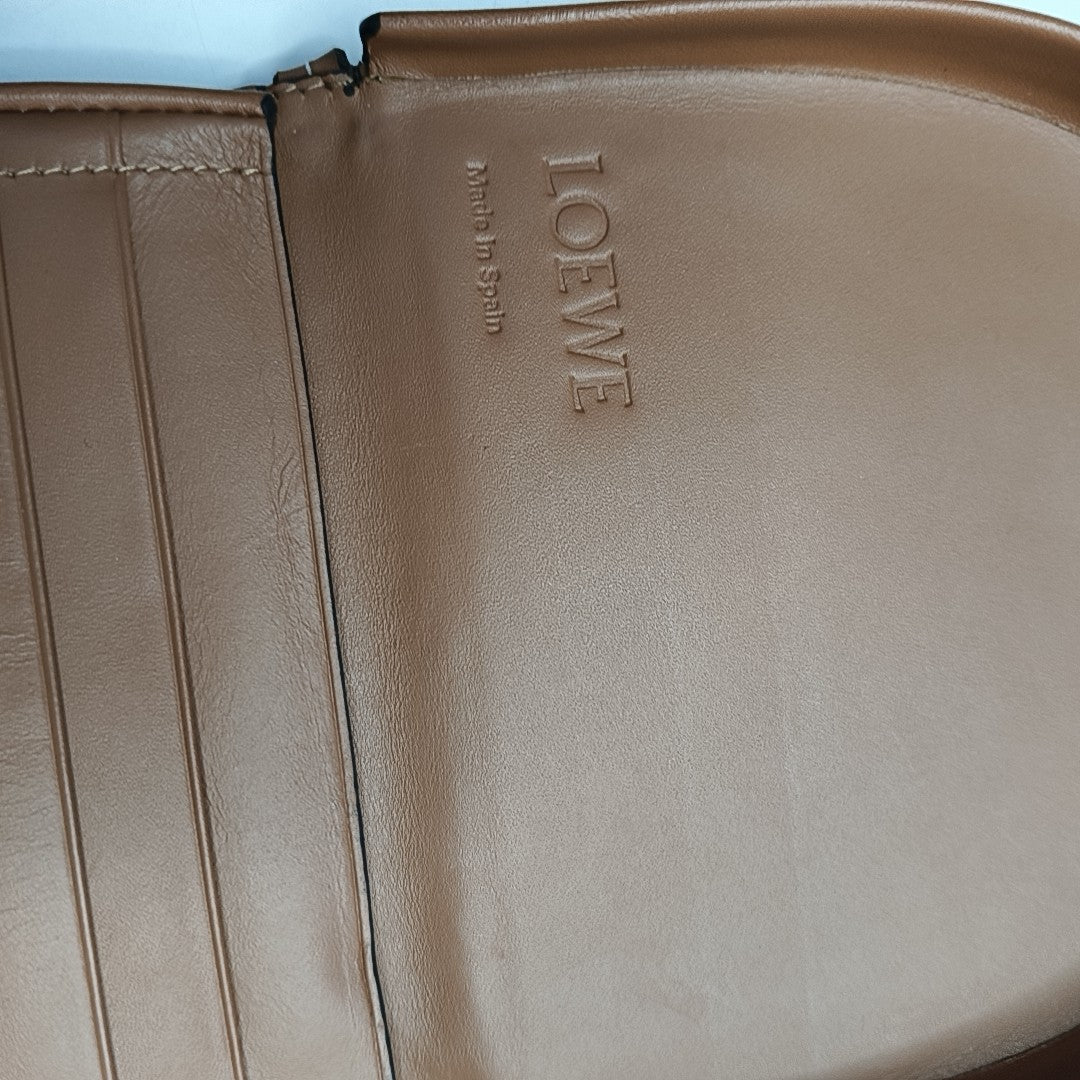 Heel Small Calfskin Brown