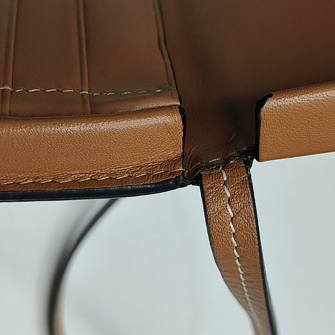Heel Small Calfskin Brown