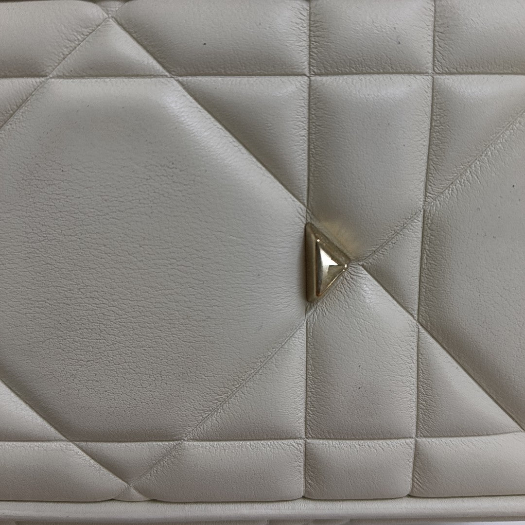 Lady 95.22 Small Cannage Calfskin White