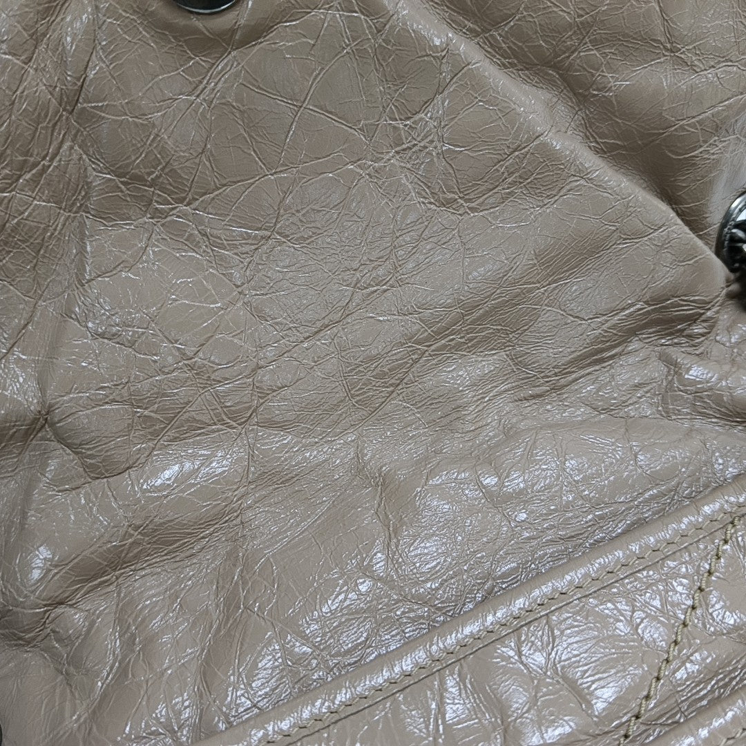 NIKI Medium Chevron Calfskin Pink