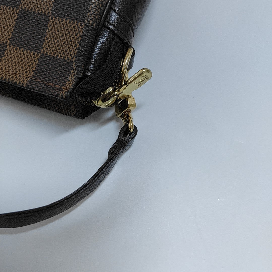 TROUSSE MAKE UP Damier Ebene Coated Canvas Brown