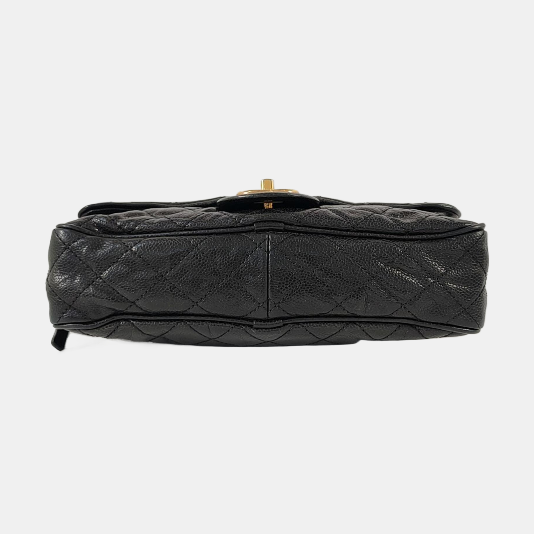 Authenticated pre-owned  Classic Flap Medium Quilted Calfskin Black - Crossbody Bag at Looply
