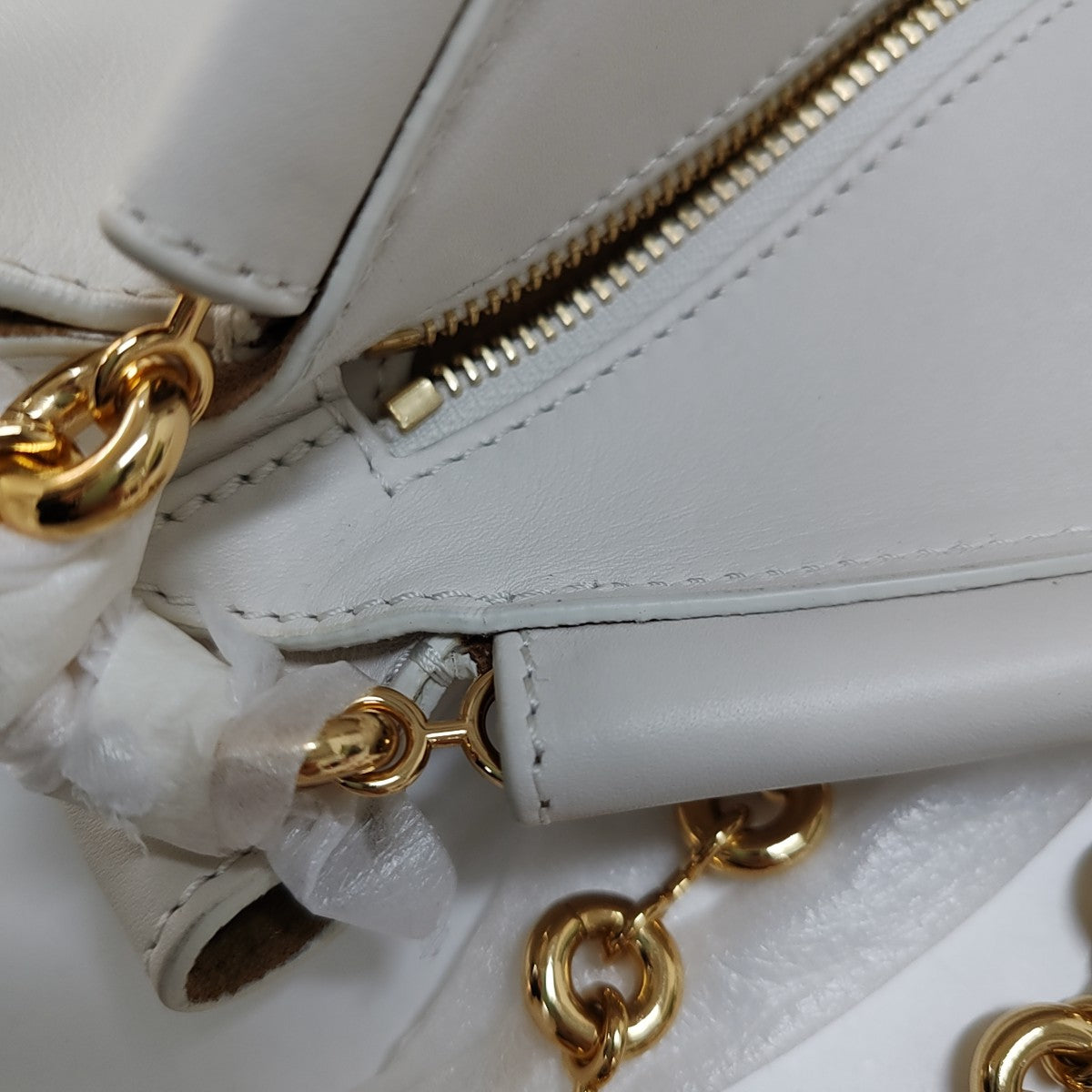 Paseo Small Calfskin White