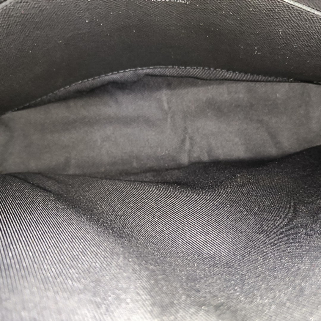 Pochette Voyag MM Damier Graphite Coated Canvas Gray