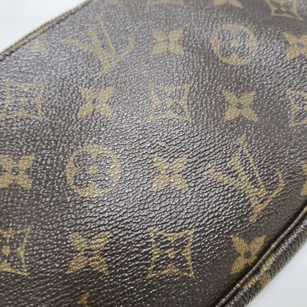 ACCESSOIRES Monogram Coated Canvas Brown