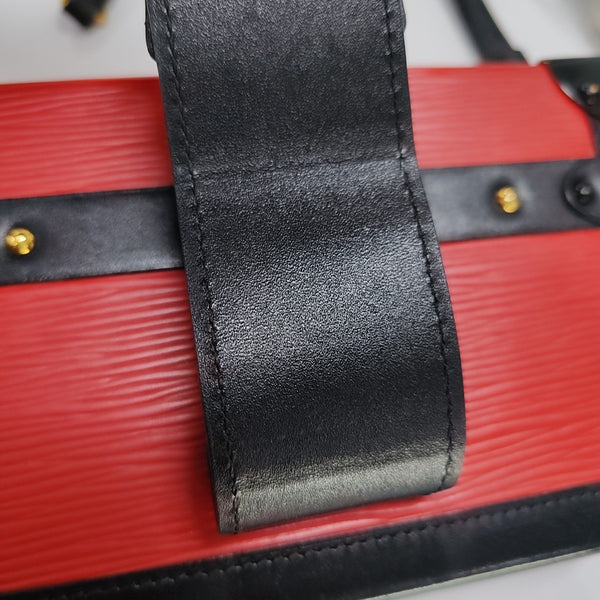 PETITE MALLE Epi Red