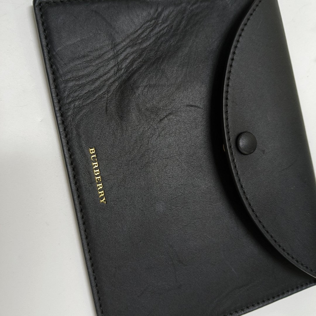 The Bucket Calfskin Black