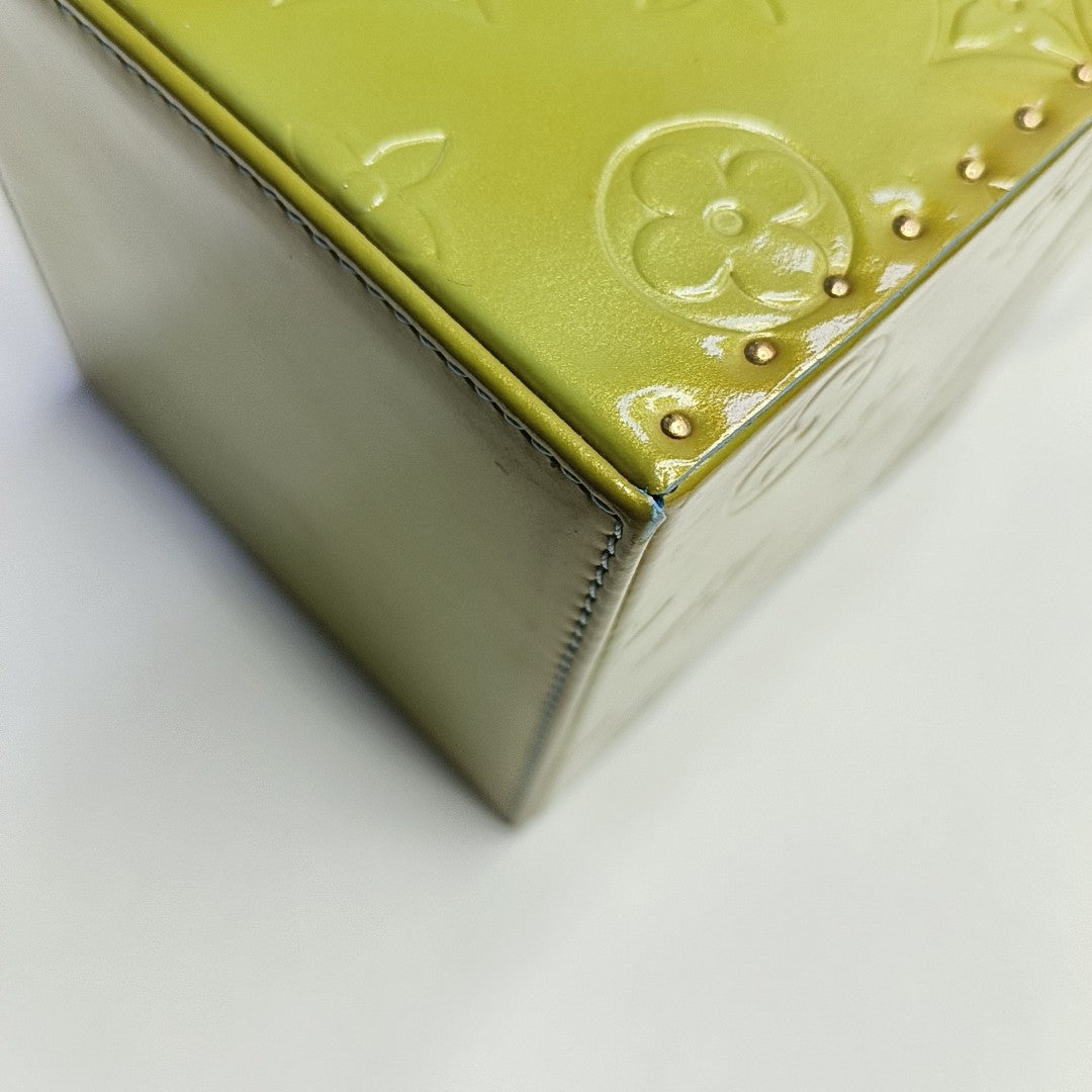 BLEECKER BOX Patent Leather Green