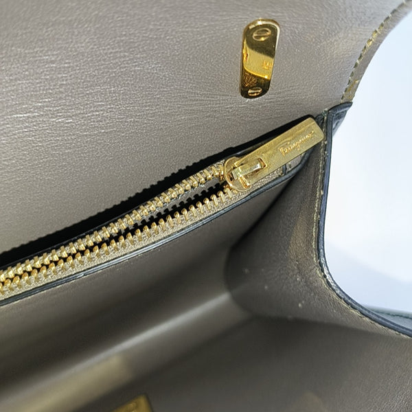Gancino Leather Black