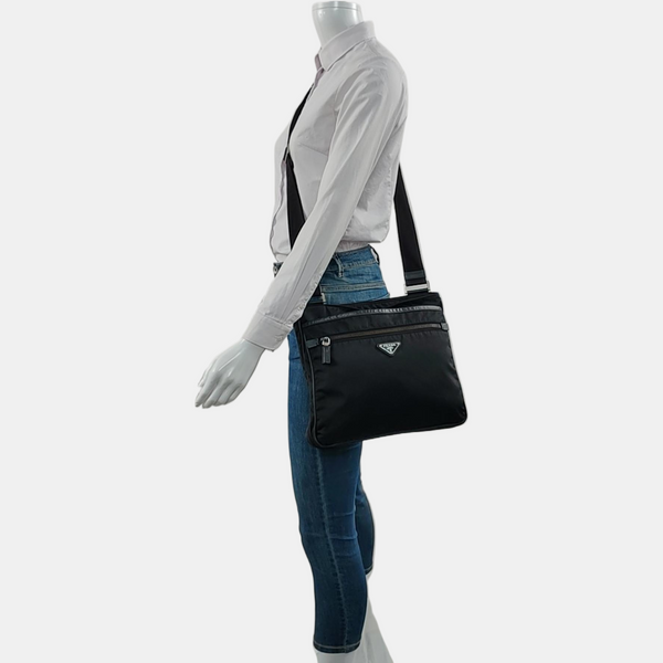 Authenticated pre-owned  Nylon Crossbody Bag Nylon Black - Crossbody Bag at Looply