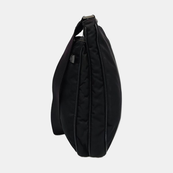 Authenticated pre-owned  Nylon Crossbody Bag Nylon Black - Crossbody Bag at Looply
