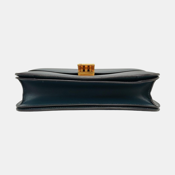 Authenticated pre-owned  CLASSIC BOX Medium Calfskin Green - Shoulder Bag at Looply