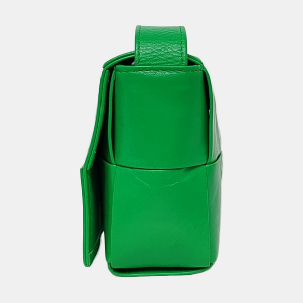 Authenticated pre-owned  Cassette Small Calfskin Green - Crossbody Bag at Looply