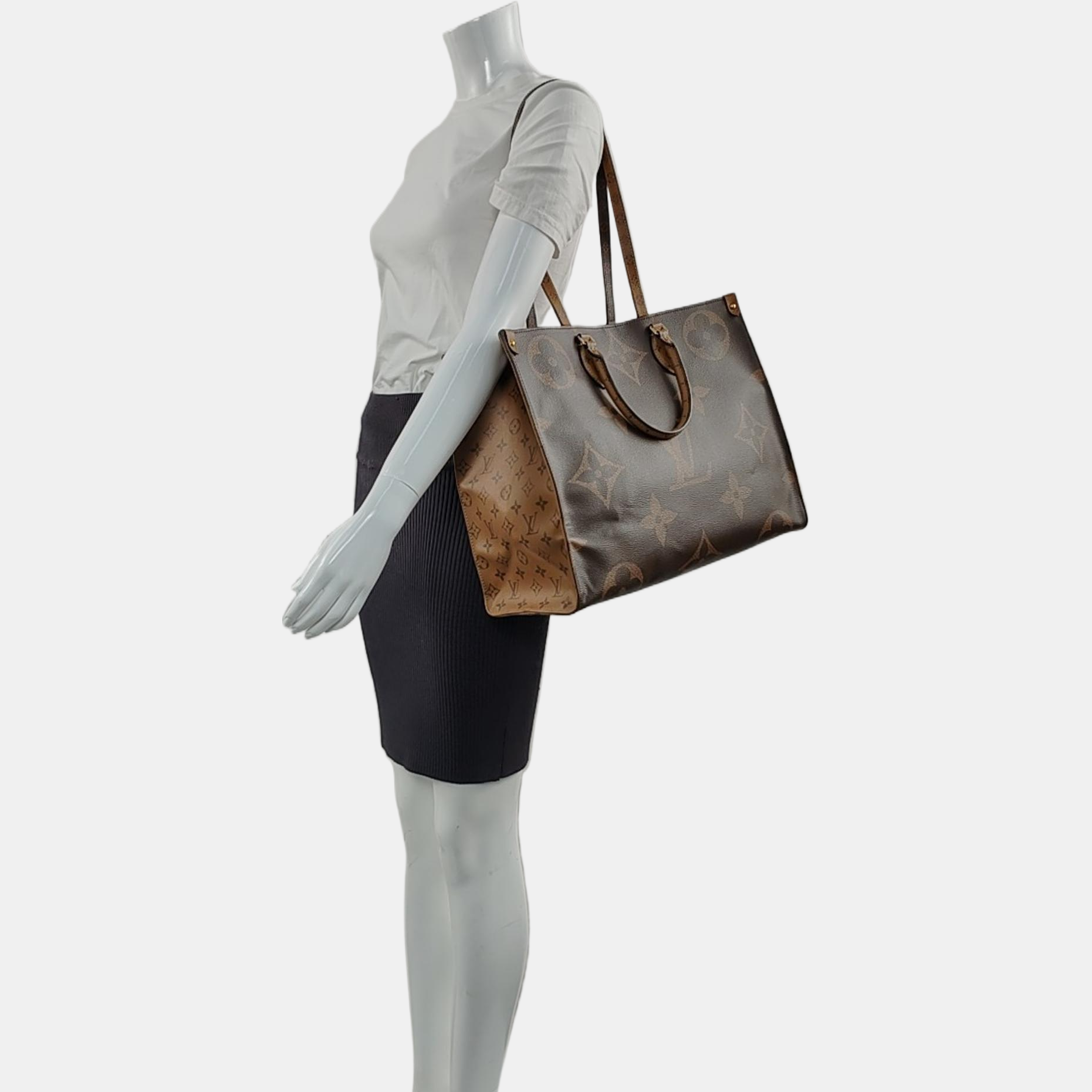 Authenticated pre-owned  Onthego GM Monogram Coated Canvas Brown - Shoulder Bag at Looply