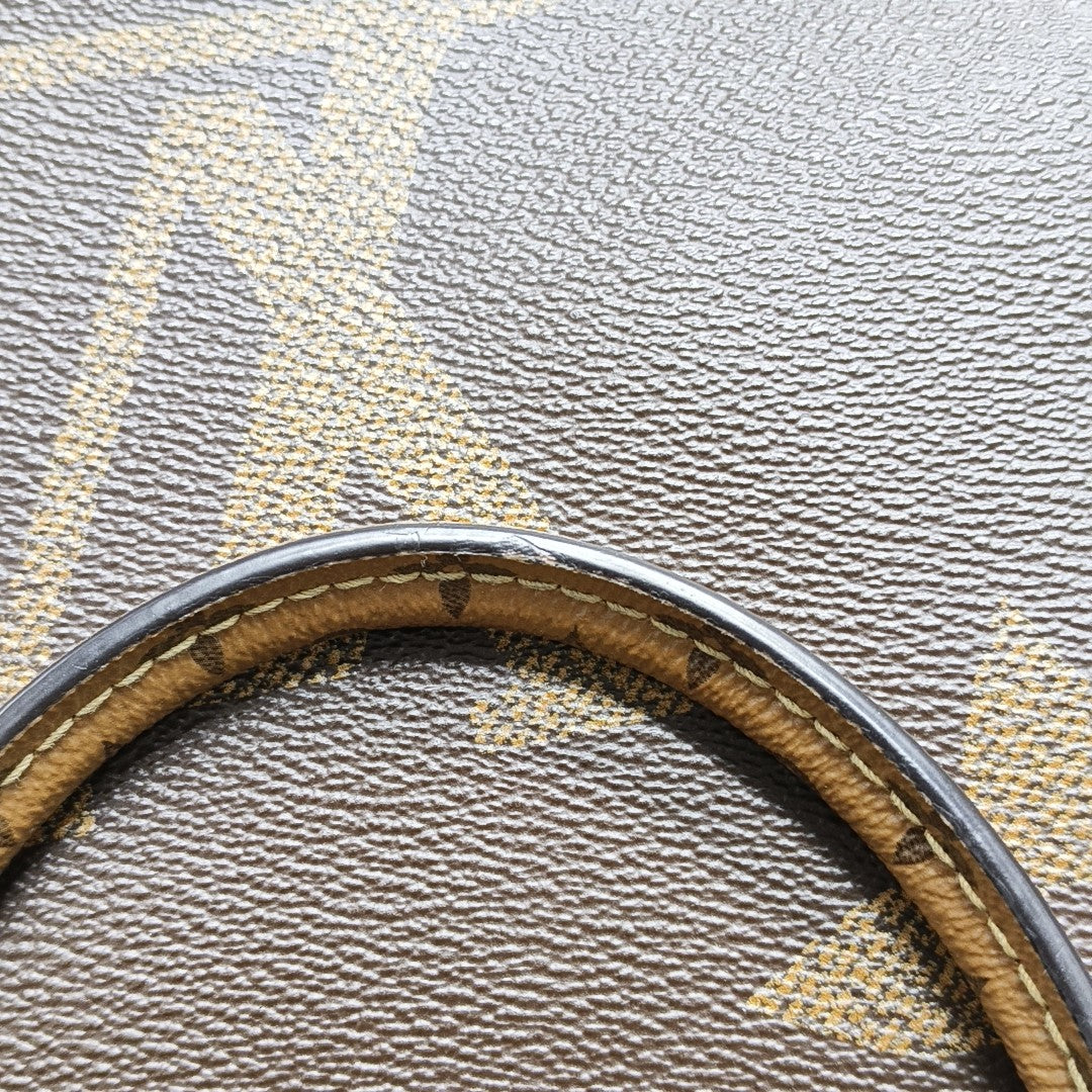 Authenticated pre-owned  Onthego GM Monogram Coated Canvas Brown - Shoulder Bag at Looply