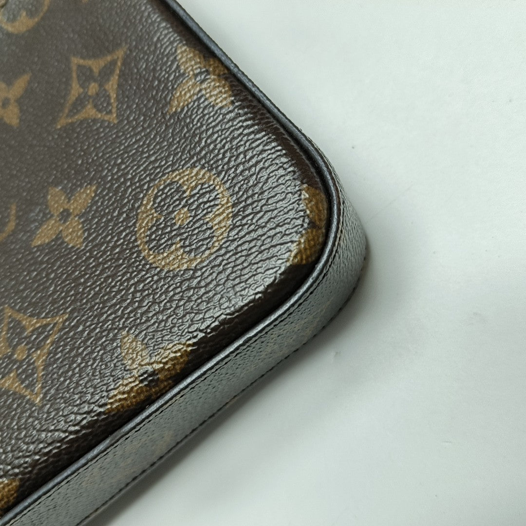 Authenticated pre-owned  Félicie Monogram Coated Canvas Brown - Shoulder Bag at Looply