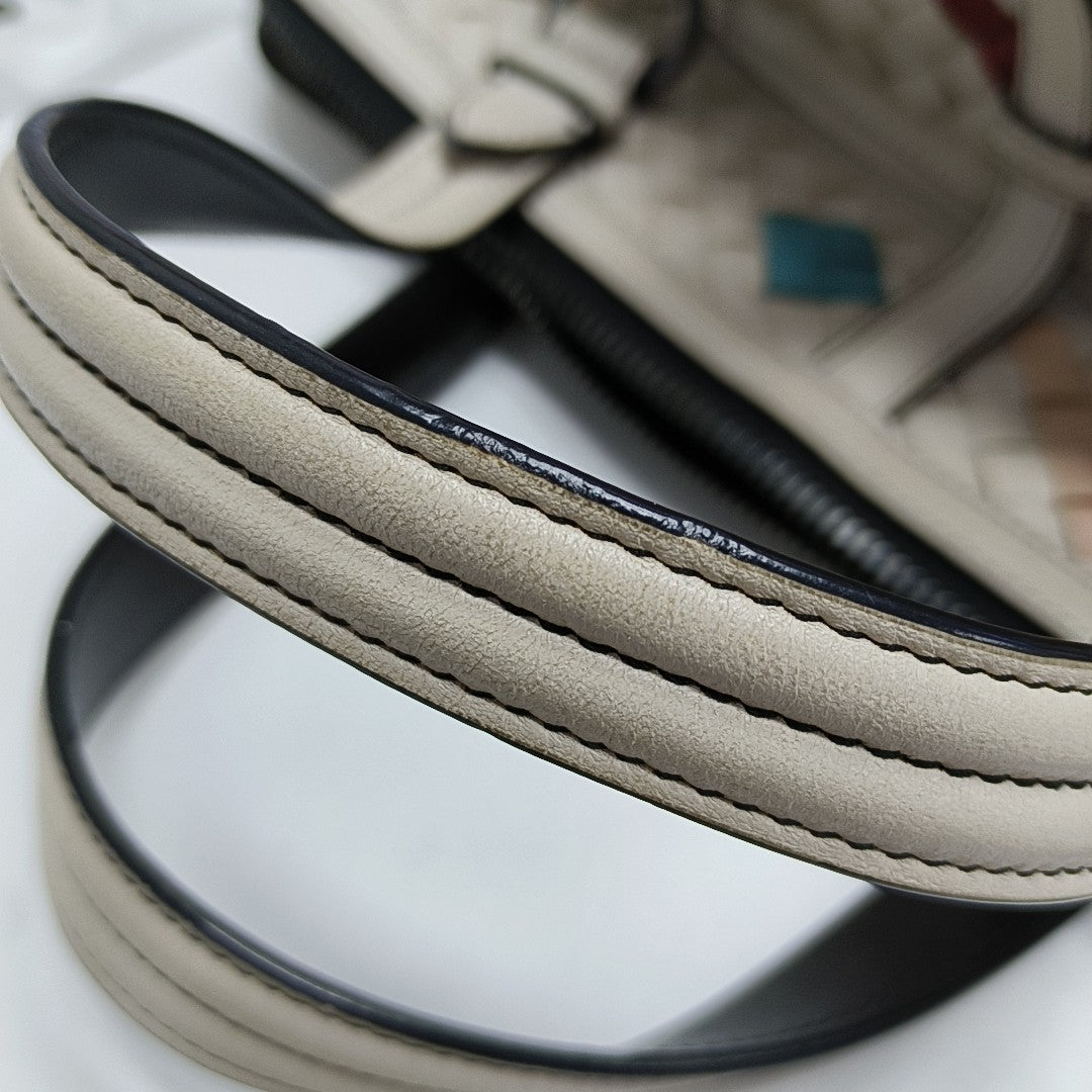 Lambskin White