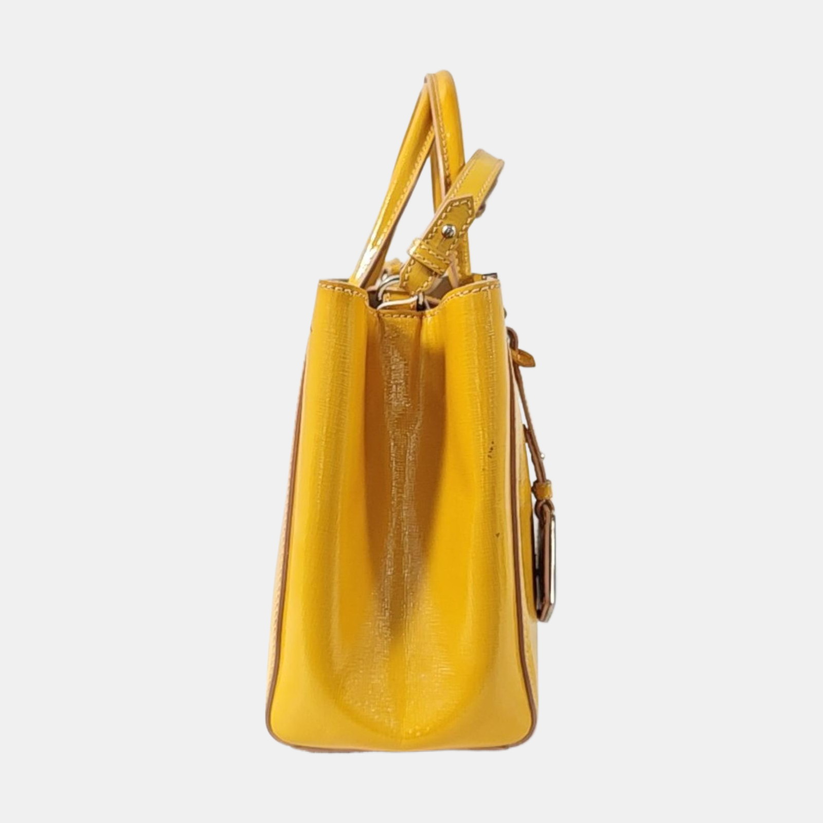 Authenticated pre-owned  2 Jours Small Calfskin Yellow - Shoulder Bag at Looply
