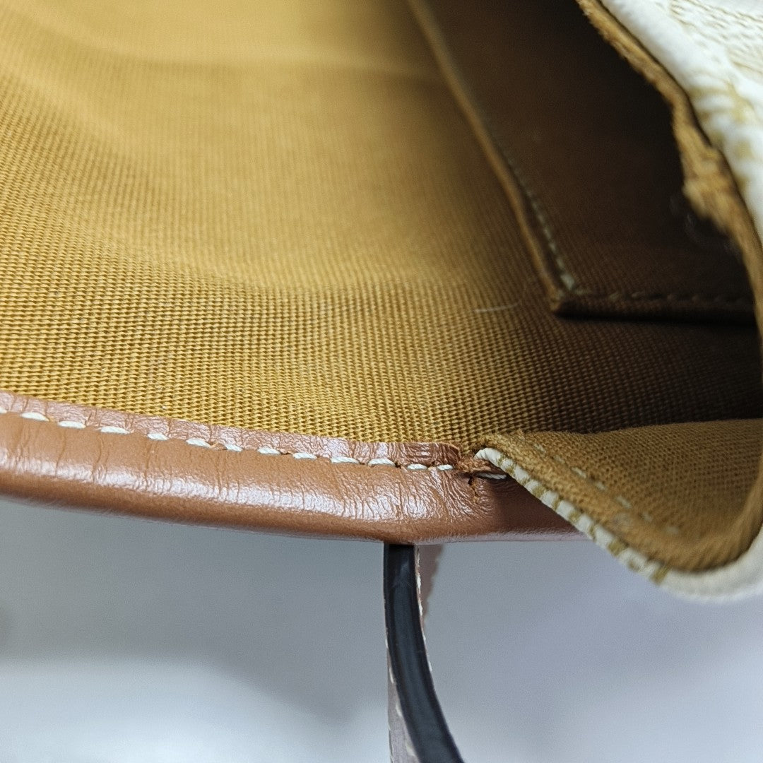 FOLCO Medium Coated Canvas White