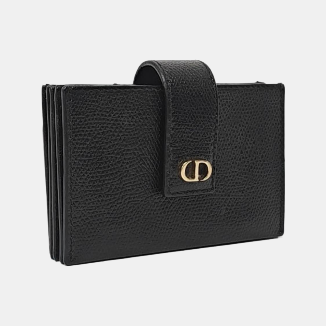 Authenticated pre-owned  30 Montaigne Calfskin Black Card Holder - Card Holder at Looply