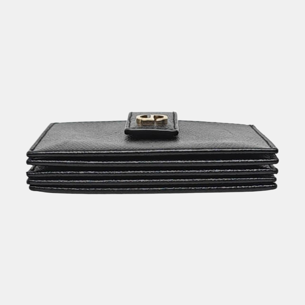 Authenticated pre-owned  30 Montaigne Calfskin Black Card Holder - Card Holder at Looply