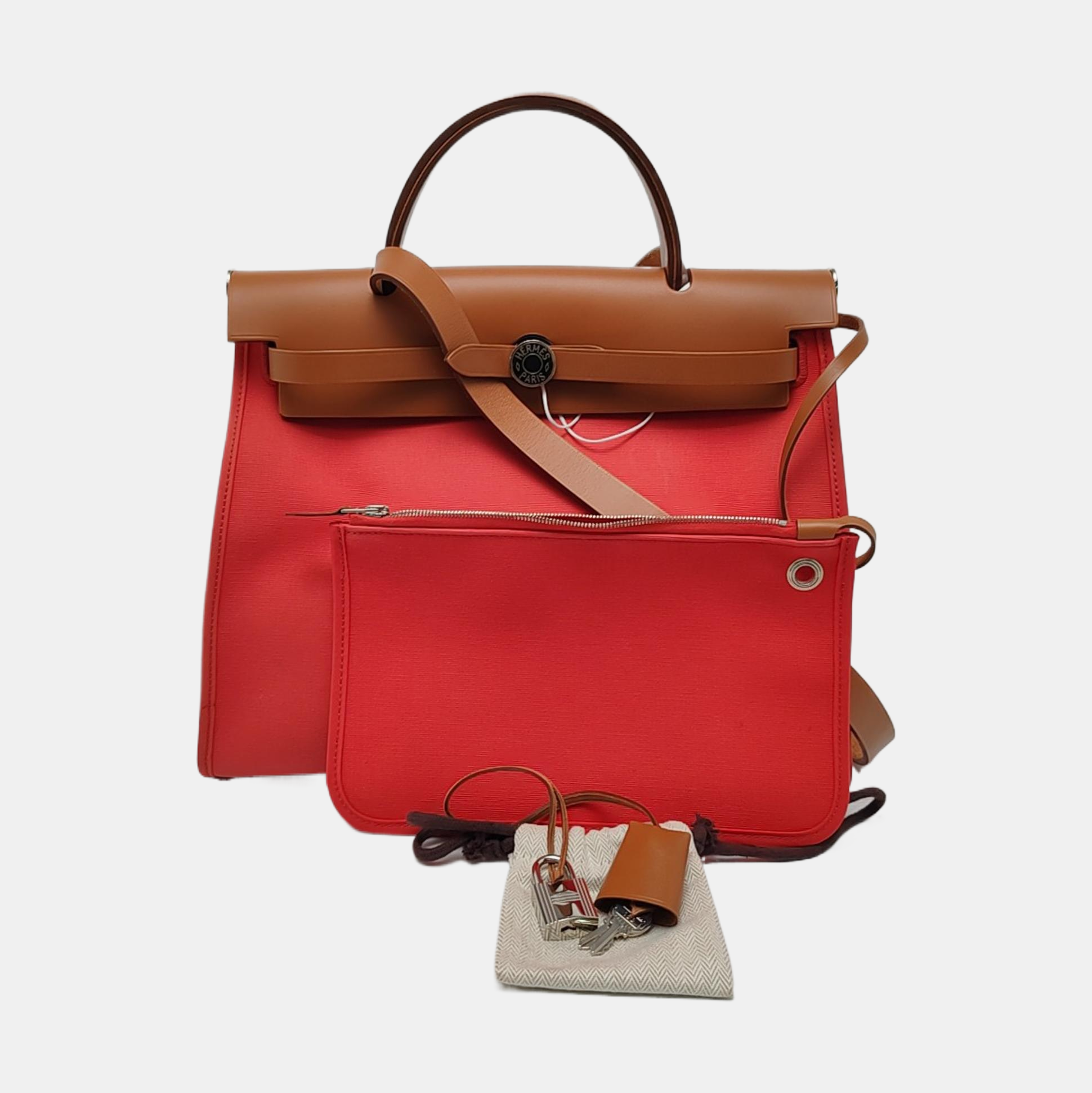 Authenticated pre-owned  Herbag 31 Canvas Pink - Shoulder Bag at Looply