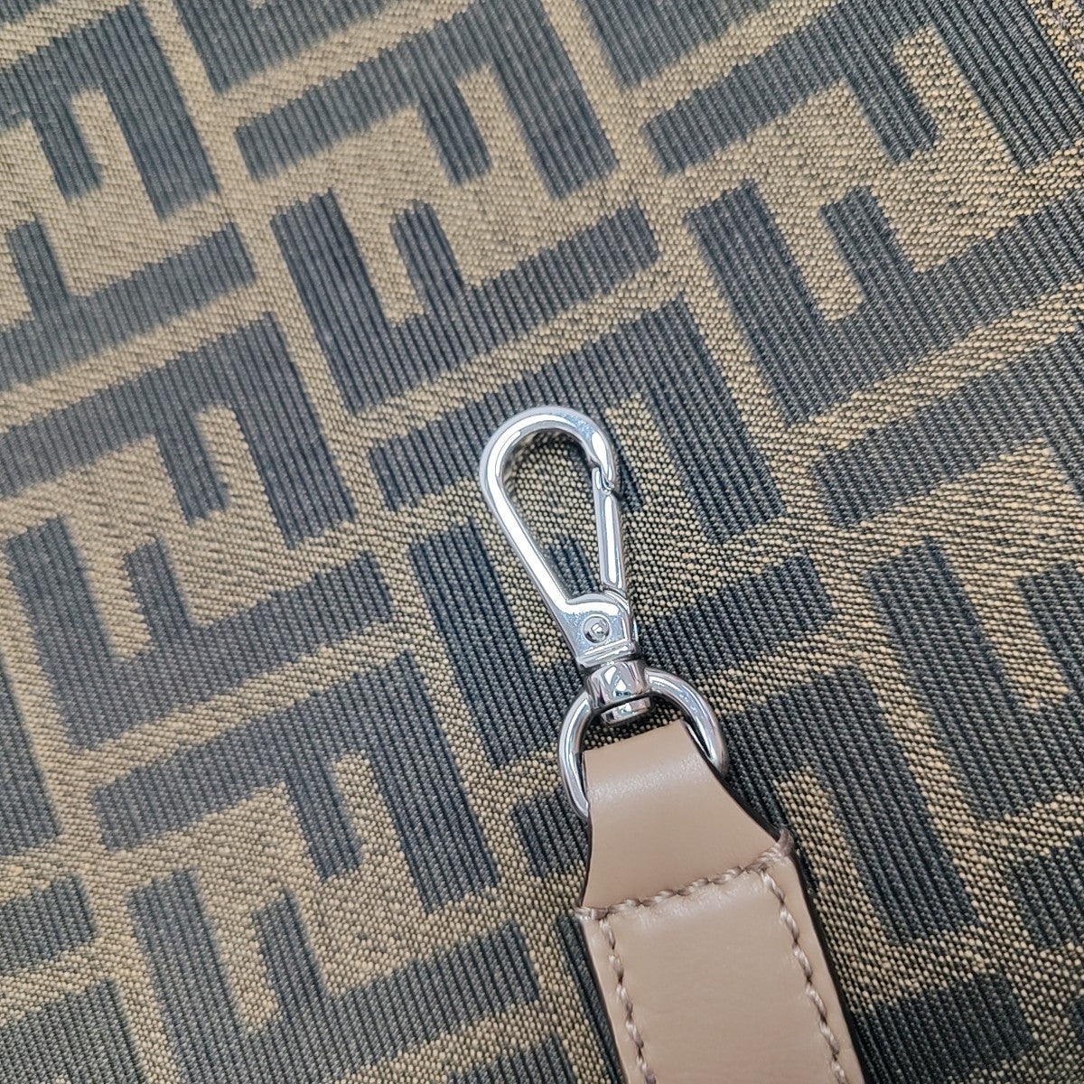 Canvas Shoulder Bag Brown