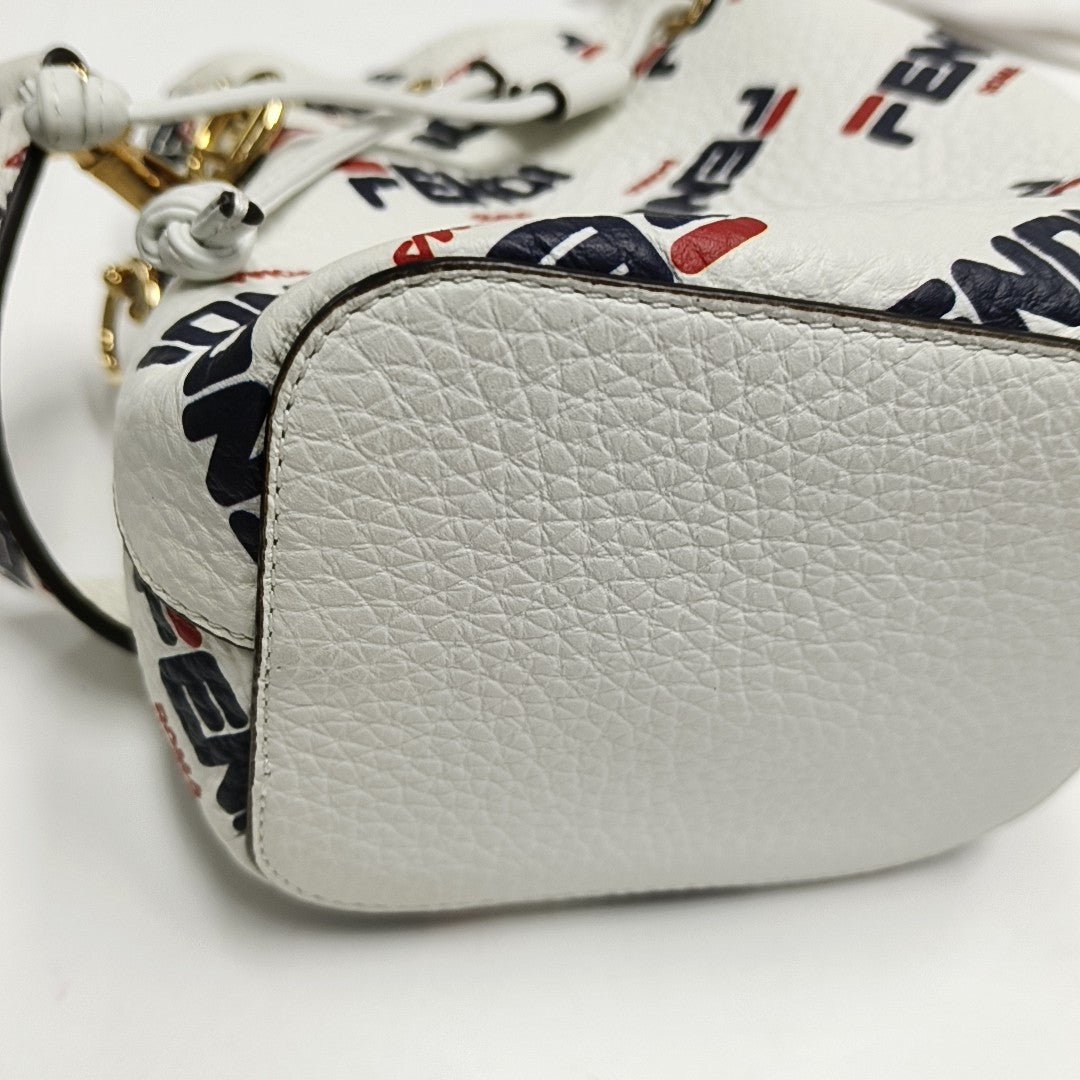 Authenticated pre-owned  Mon Tresor Small Calfskin White - Shoulder Bag at Looply