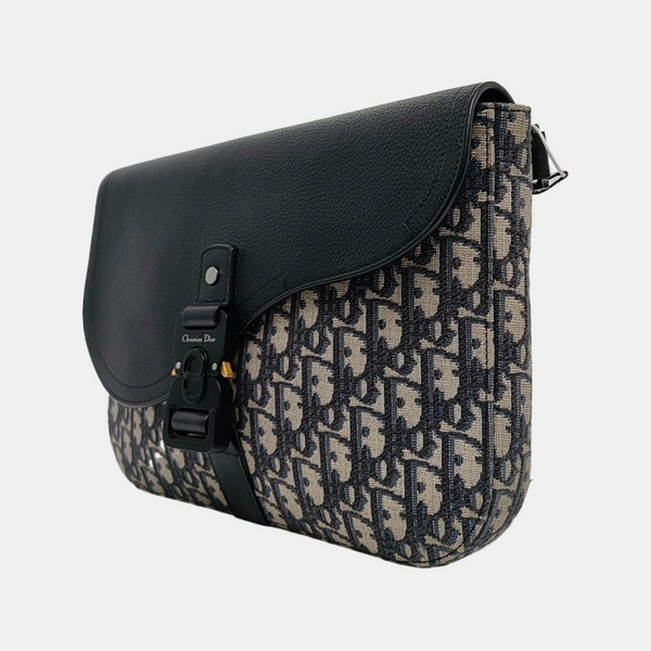 Authenticated pre-owned  Saddle Monogram Canvas Beige - Handbags at Looply