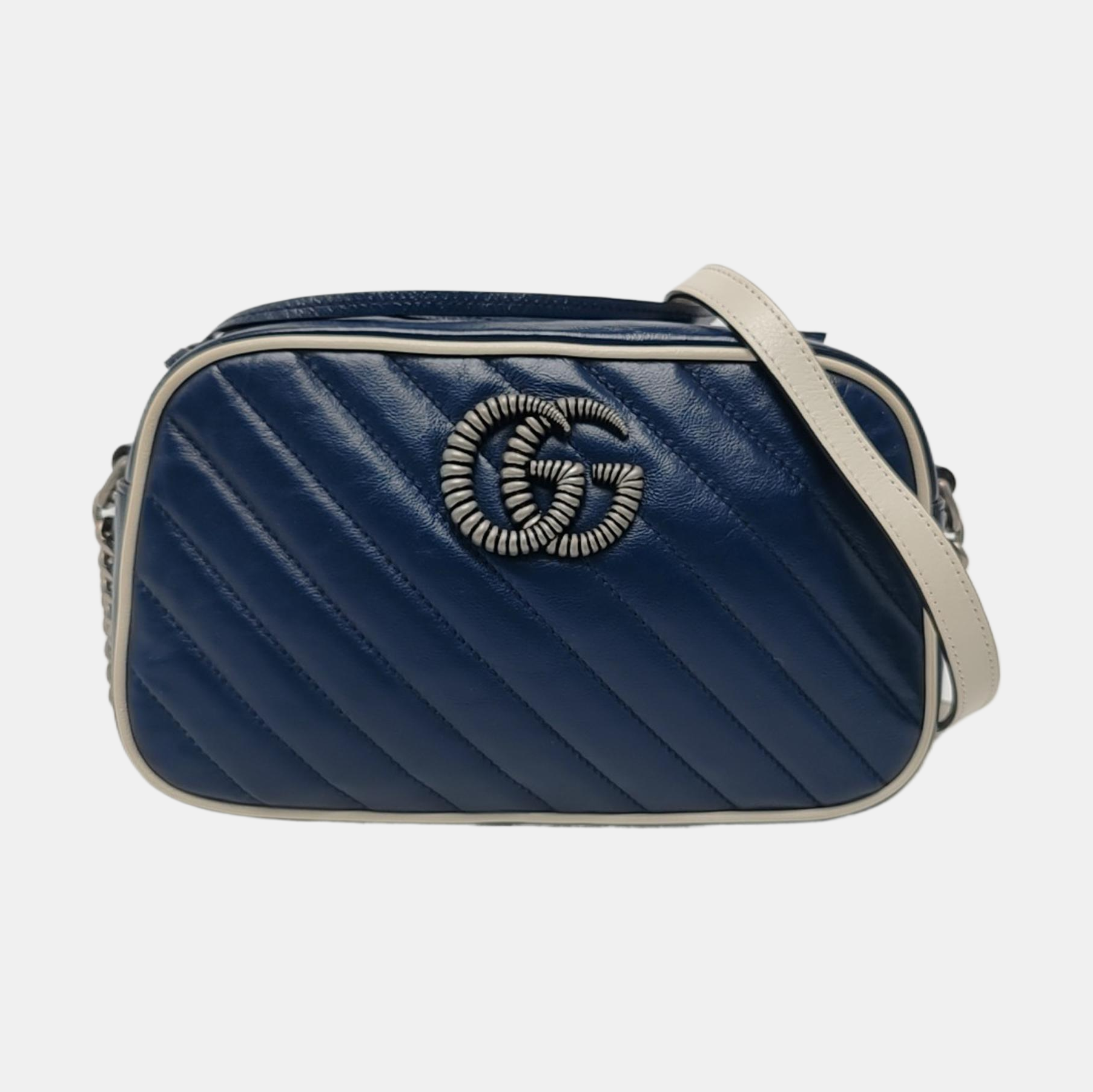 Authenticated pre-owned  GG Marmont Small Calfskin Blue - Shoulder Bag at Looply