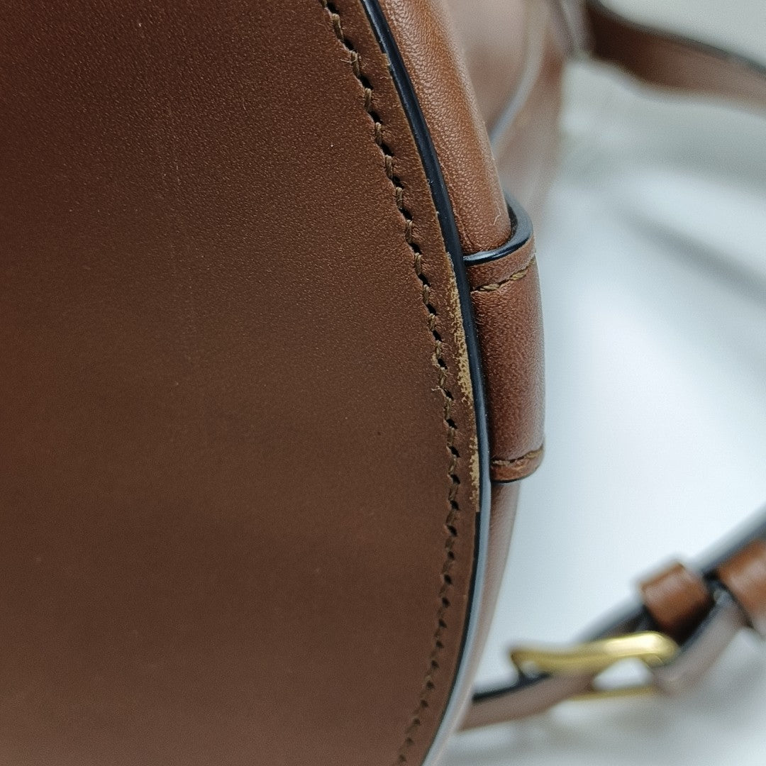 TRIOMPHE Small Calfskin Brown