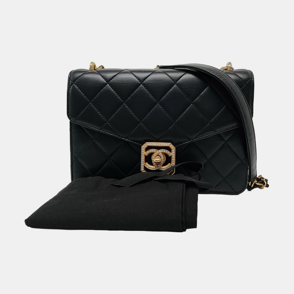 Authenticated pre-owned  Classic Flap Small Quilted Lambskin Black - Crossbody Bag at Looply