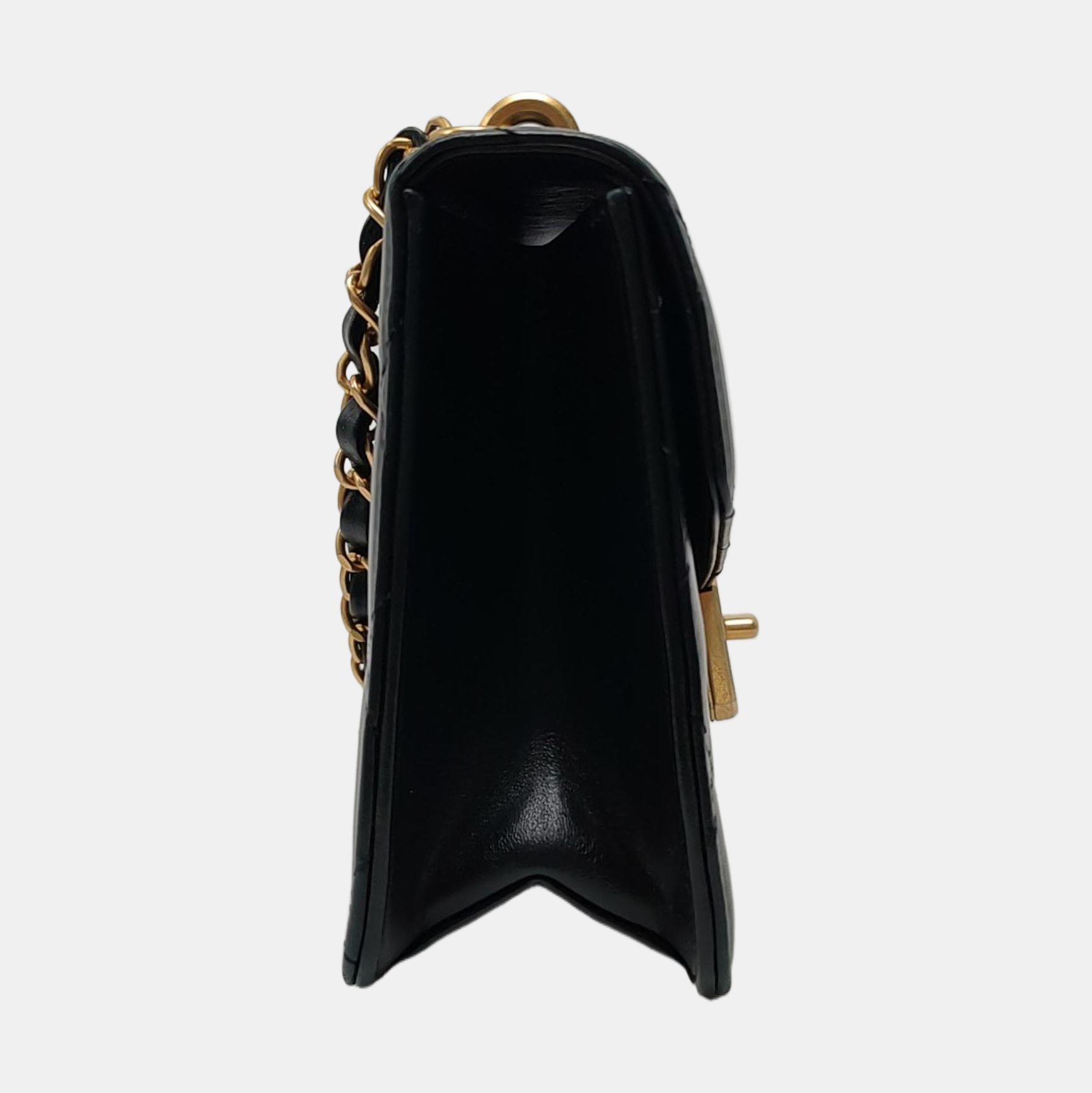 Authenticated pre-owned  Classic Flap Small Quilted Lambskin Black - Crossbody Bag at Looply