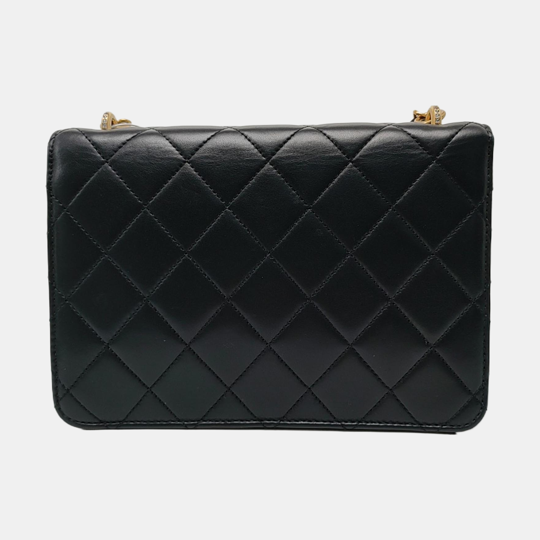 Authenticated pre-owned  Classic Flap Small Quilted Lambskin Black - Crossbody Bag at Looply