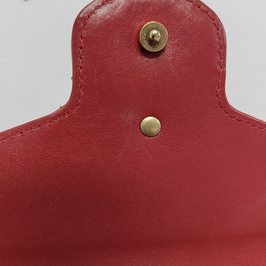 Authenticated pre-owned  GG Marmont Mini Calfskin Red - Shoulder Bag at Looply