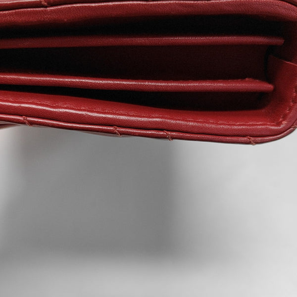 Authenticated pre-owned  GG Marmont Mini Calfskin Red - Shoulder Bag at Looply