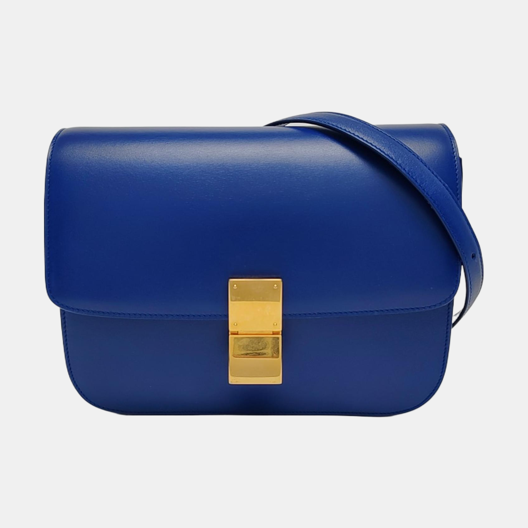 Authenticated pre-owned  CLASSIC BOX Medium Calfskin Blue - Shoulder Bag at Looply