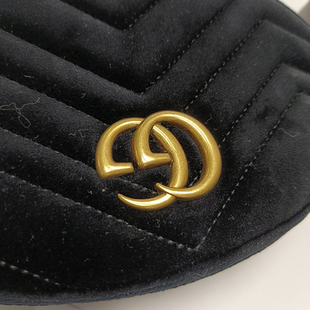 Authenticated pre-owned  GG Marmont Velvet Black - Belt Bag at Looply