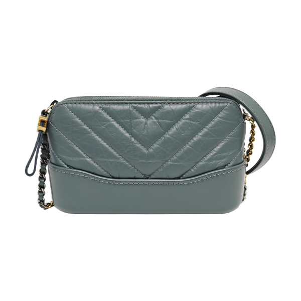 Authenticated pre-owned  Gabrielle Chevron Calfskin Green - Crossbody Bag at Looply