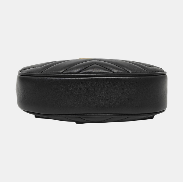 Authenticated pre-owned  GG Marmont Calfskin Black - Belt Bag at Looply