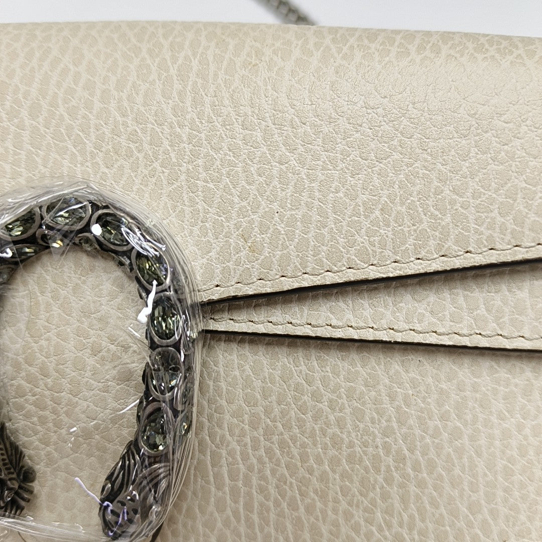 Authenticated pre-owned  Dionysus Super Mini Calfskin White - Crossbody Bag at Looply