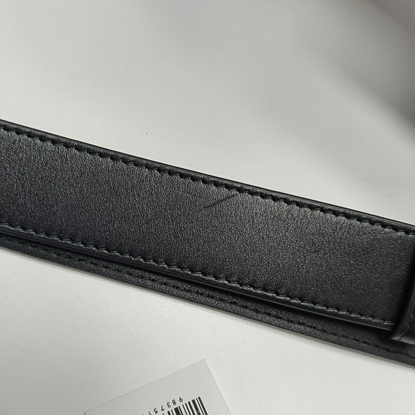 Authenticated pre-owned  GG Marmont Calfskin Black - Belt Bag at Looply