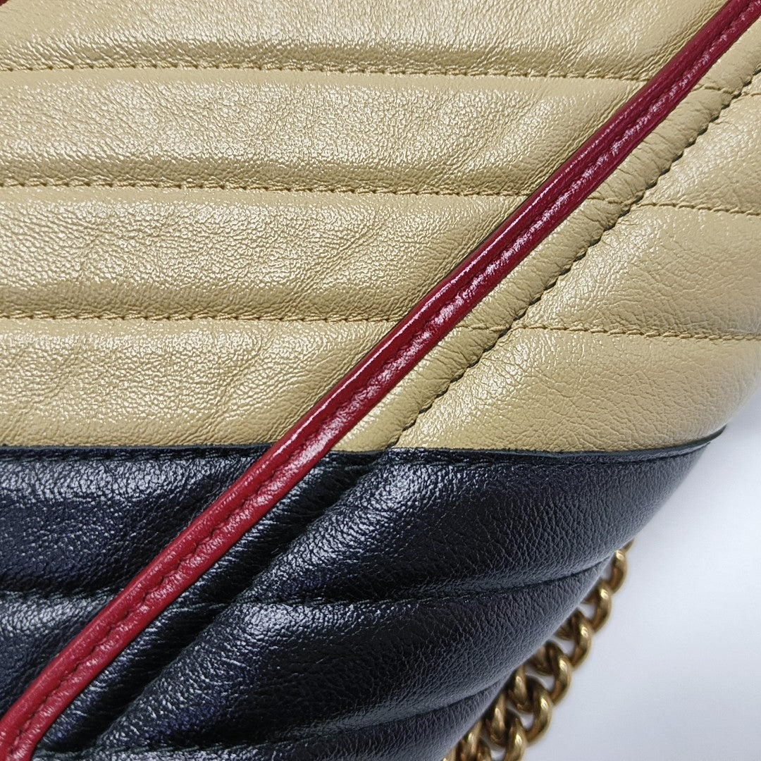Authenticated pre-owned  GG Marmont Small Calfskin Multicolor - Shoulder Bag at Looply