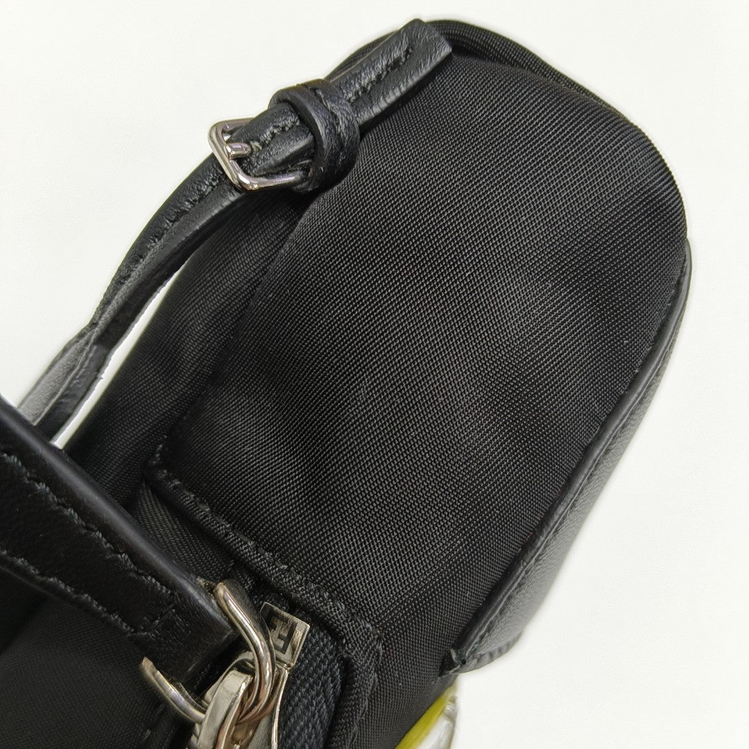 Authenticated pre-owned  Monster Nylon Black - Clutch at Looply