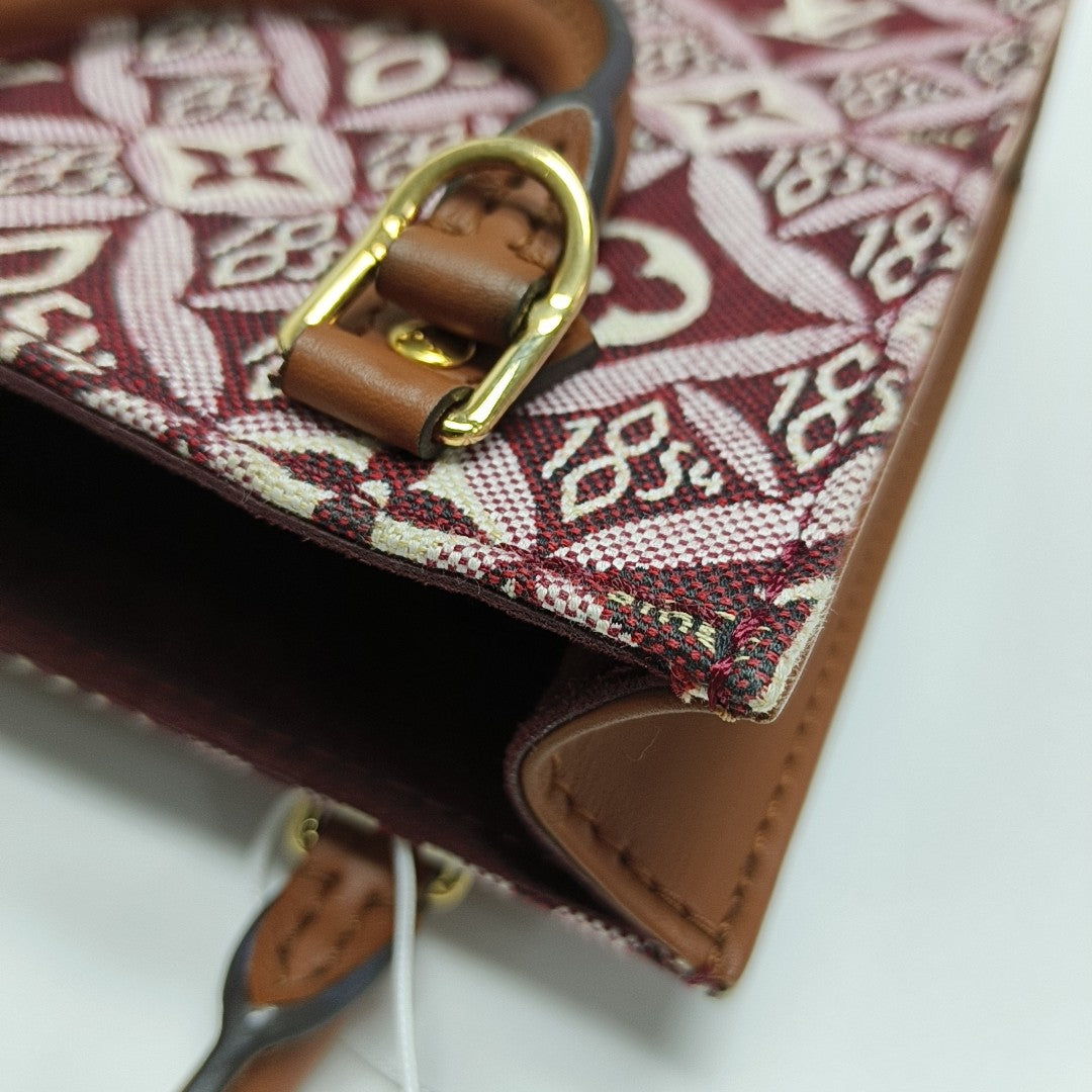 Authenticated pre-owned  Sac Plat Mini Fabric Red - Shoulder Bag at Looply