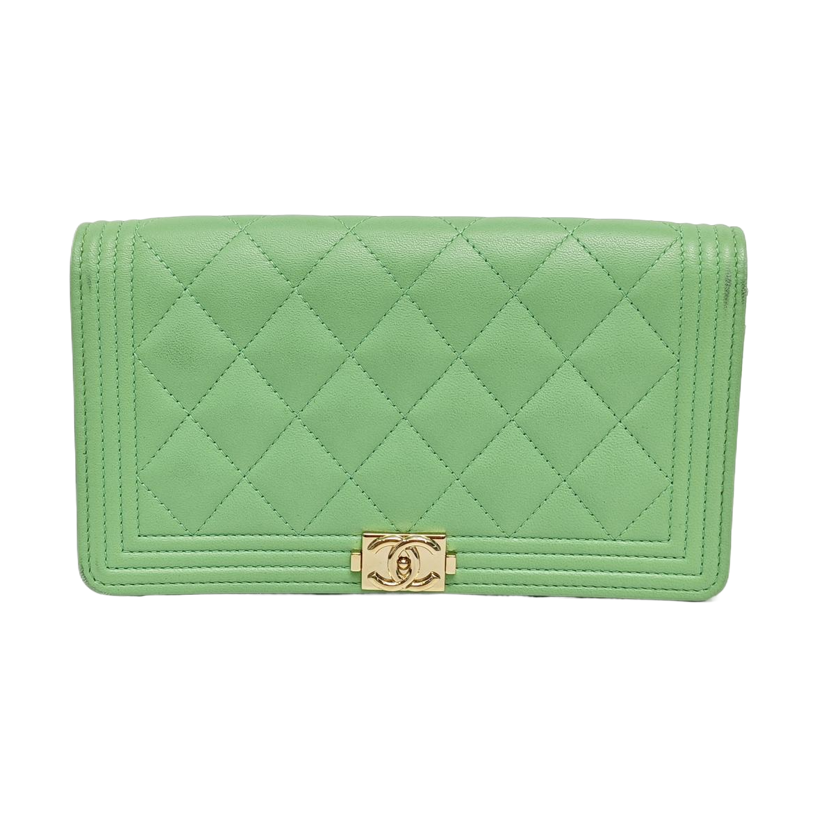 Authenticated pre-owned  Boy Chanel Quilted Lambskin Green Wallet - Wallet at Looply