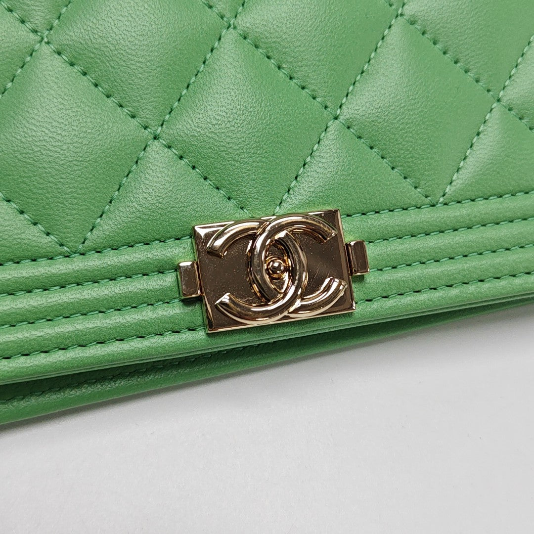 Authenticated pre-owned  Boy Chanel Quilted Lambskin Green Wallet - Wallet at Looply