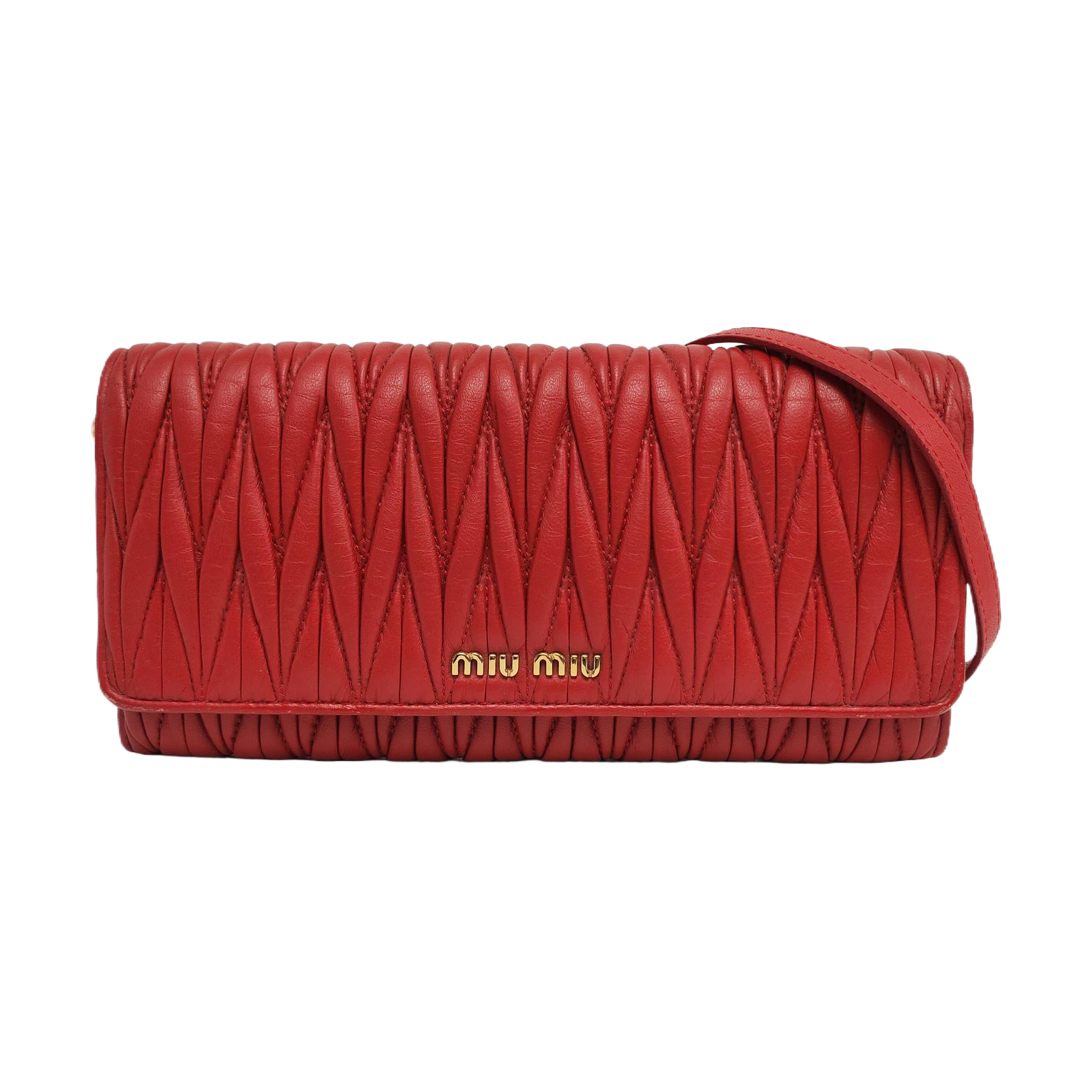 Authenticated pre-owned  Matelassé Lambskin Red - Shoulder Bag at Looply